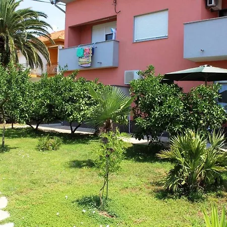Fortuna With Pool A1 4 Pax Diklo Apartment